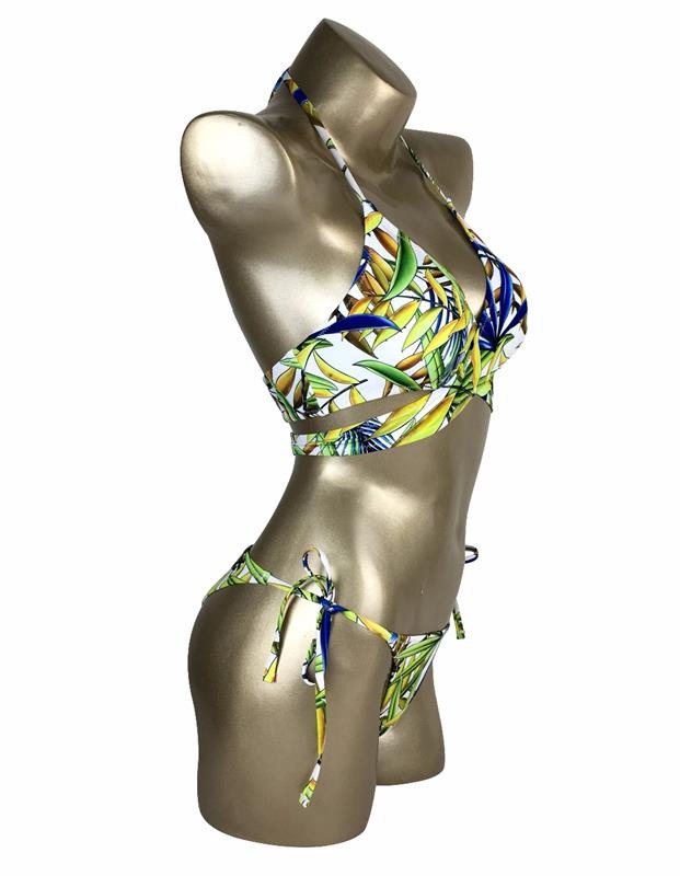 Bikini flower print -model Bamboo